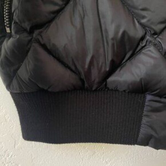 PATAGONIA W's Prow Bomber Jacket in Black | Down winter coat | Size: S - Picture 9 of 9